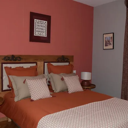 Guest house L'hadestal